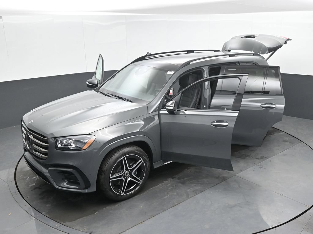 New 2026 Mercedes-Benz GLS 450 4MATIC image 46