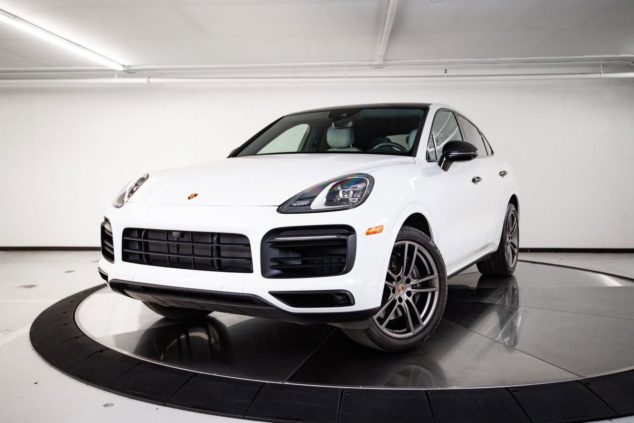 Certified 2023 Porsche Cayenne Platinum Edition AWD/4WD image 1
