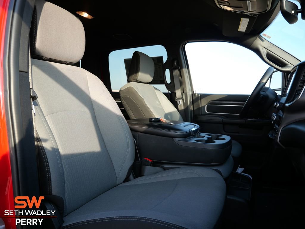 Used 2024 RAM 2500 Big Horn w/ Bed Utility Group image 16