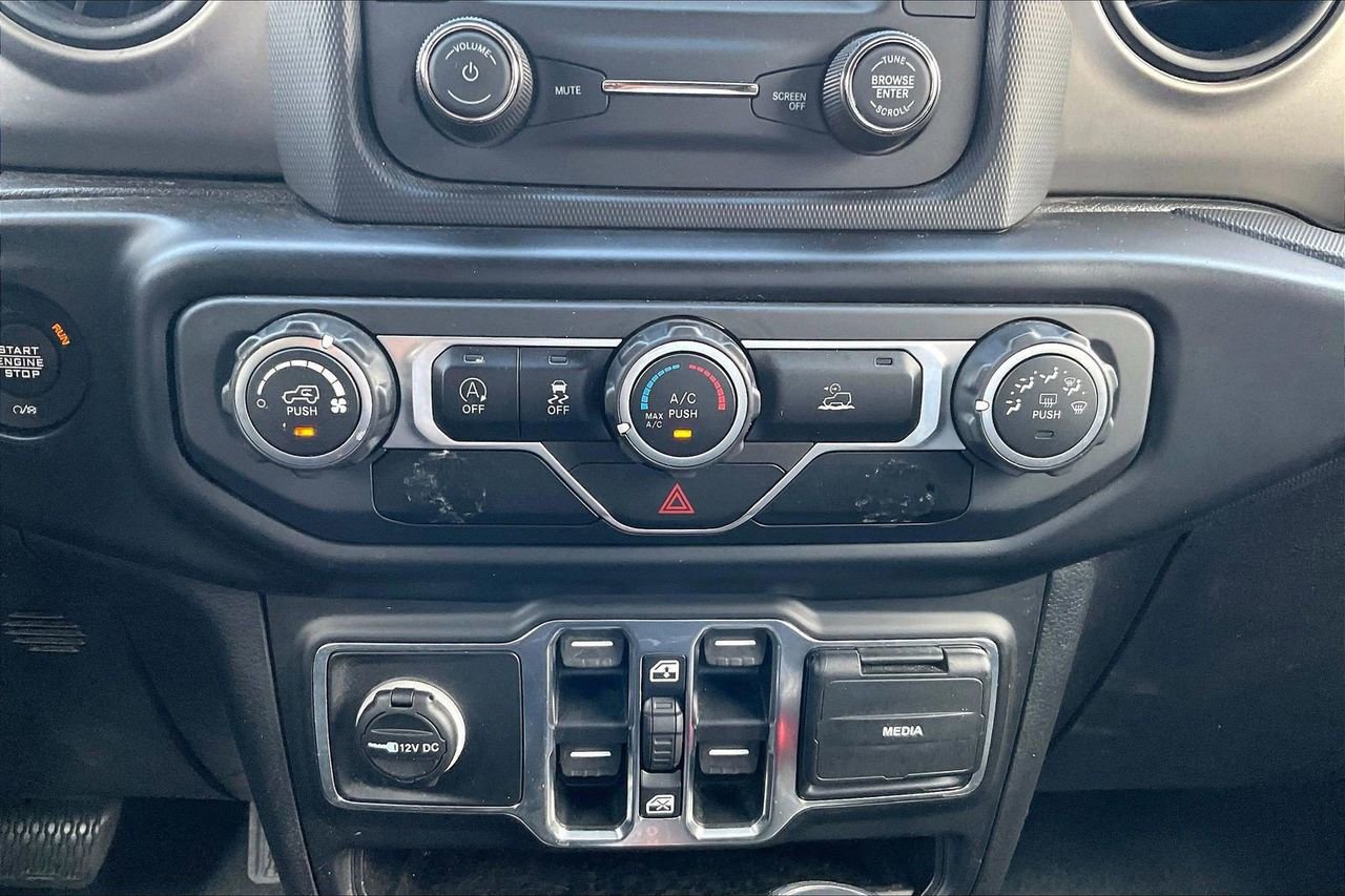 Certified 2020 Jeep Gladiator Sport w/ Quick Order Package 24S image 18