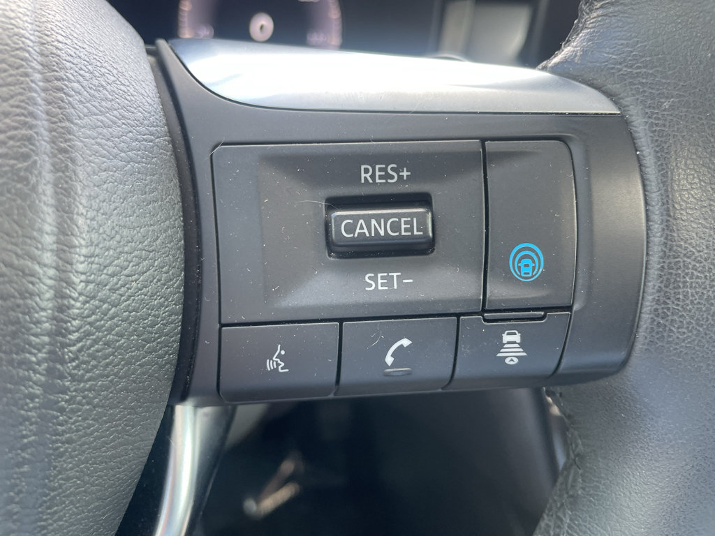 Used 2023 INFINITI QX60 Luxe w/ Cargo Package AWD/4WD image 28