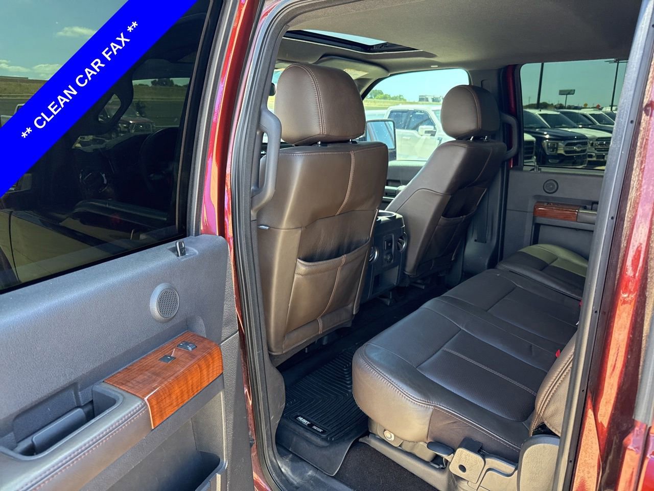Used 2015 Ford F250 King Ranch w/ FX4 Off-Road Package AWD/4WD image 7