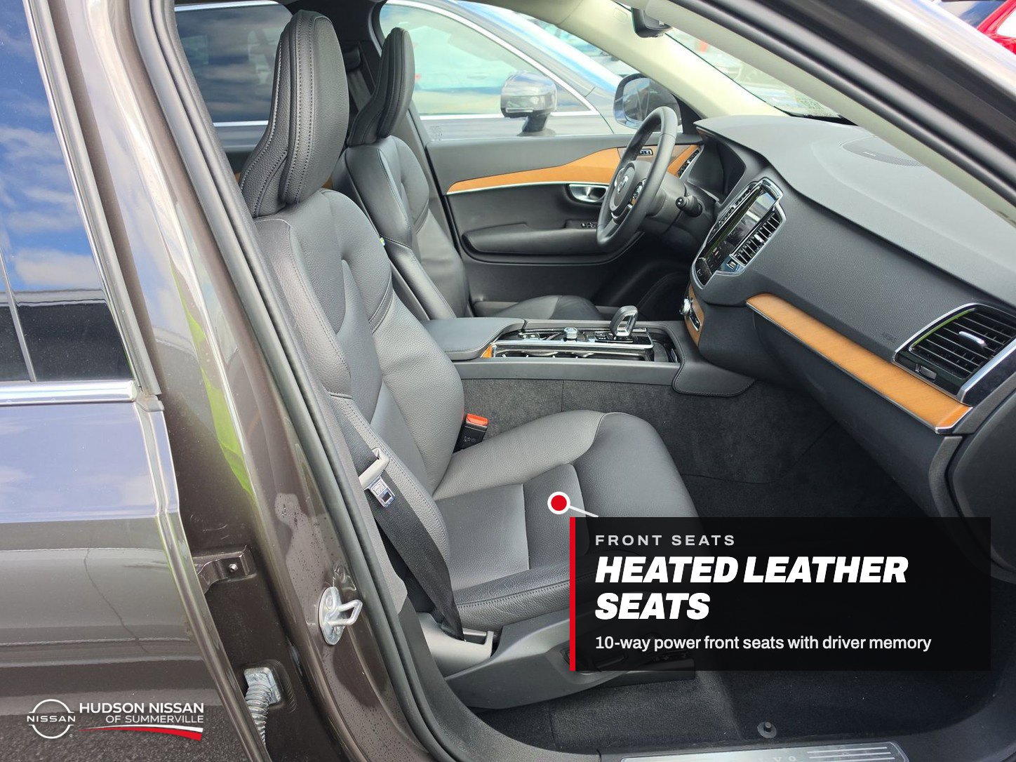 Used 2024 Volvo XC90 B6 Plus w/ Protection Package Premier AWD/4WD image 7