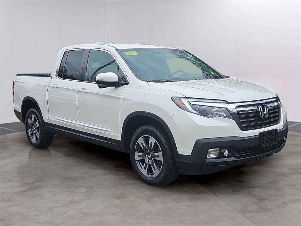 Certified 2018 Honda Ridgeline RTL-T image 3
