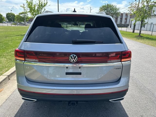 Used 2025 Volkswagen Atlas SE AWD/4WD image 18