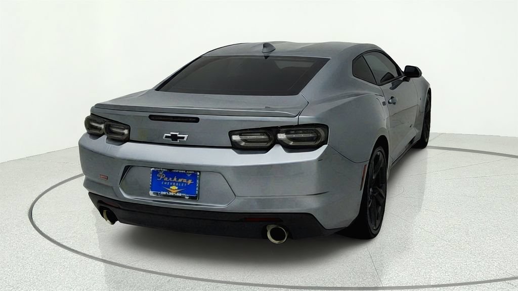Used 2024 Chevrolet Camaro LT w/ RS Package RWD image 6