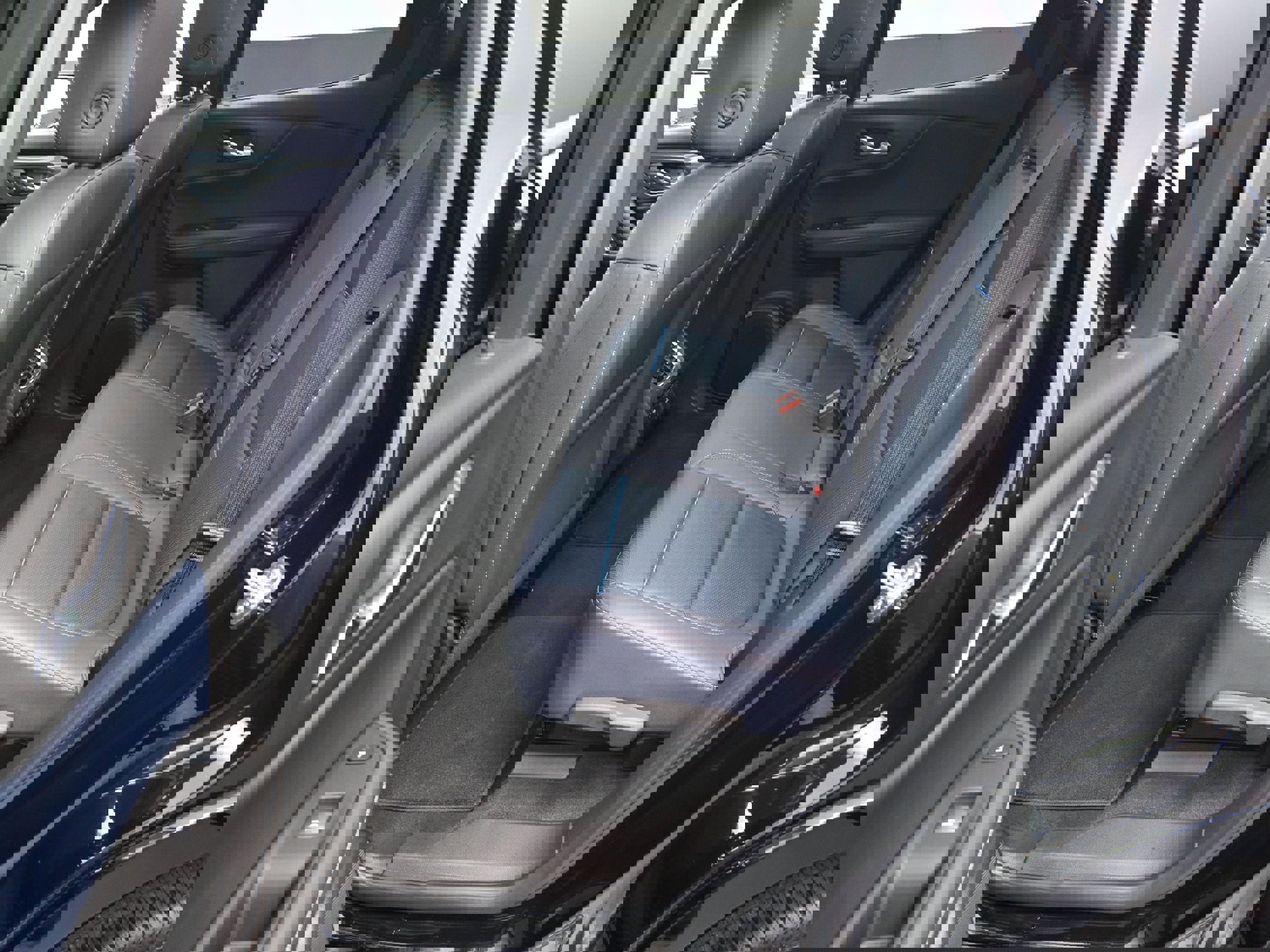 Certified 2023 Chevrolet Blazer RS w/ Driver Confidence II Package image 30