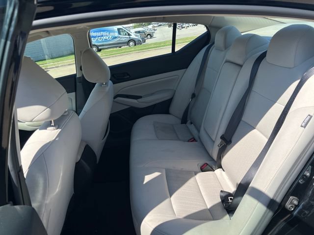 Used 2024 Nissan Altima 2.5 SV FWD image 36
