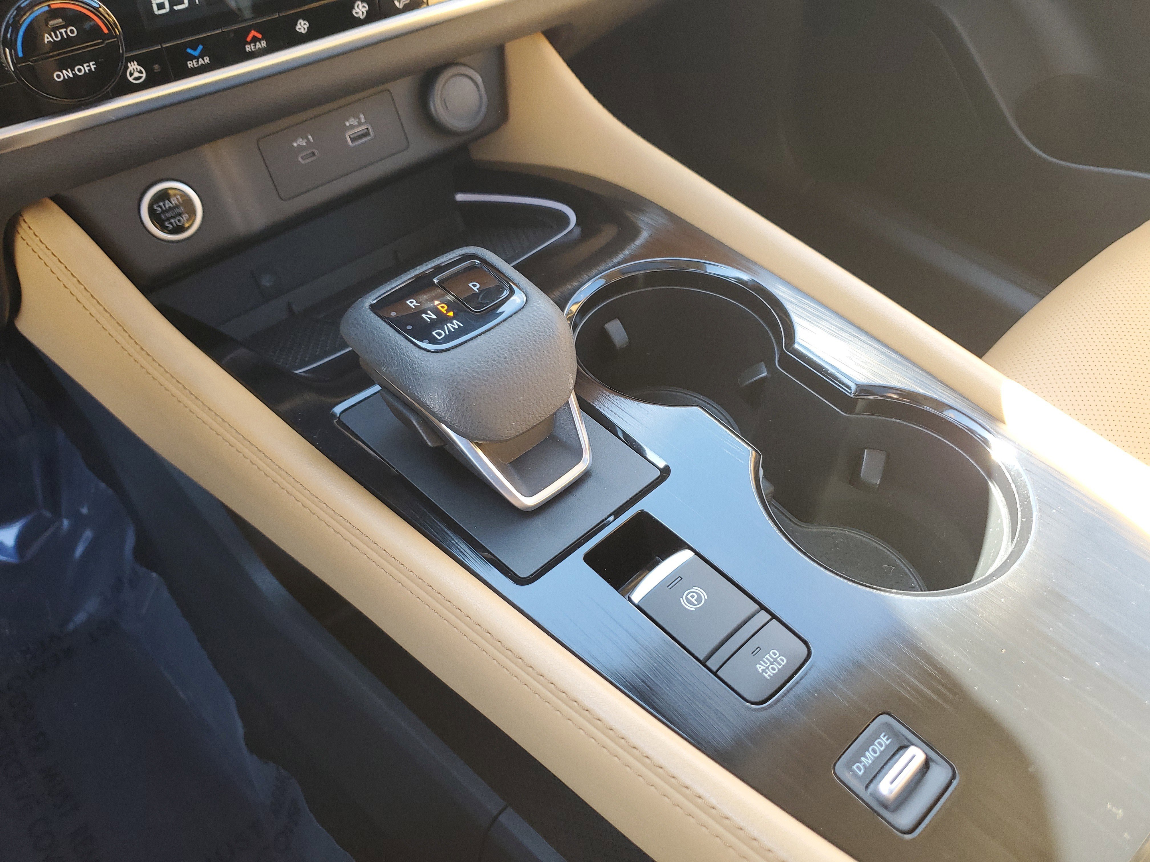 Used 2021 Nissan Rogue Platinum image 21