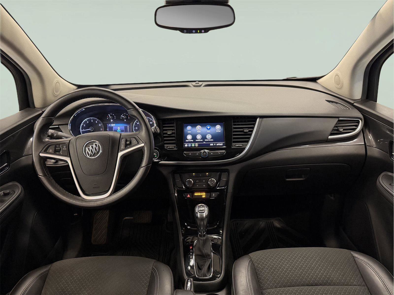 Used 2022 Buick Encore Preferred w/ Safety Package image 31