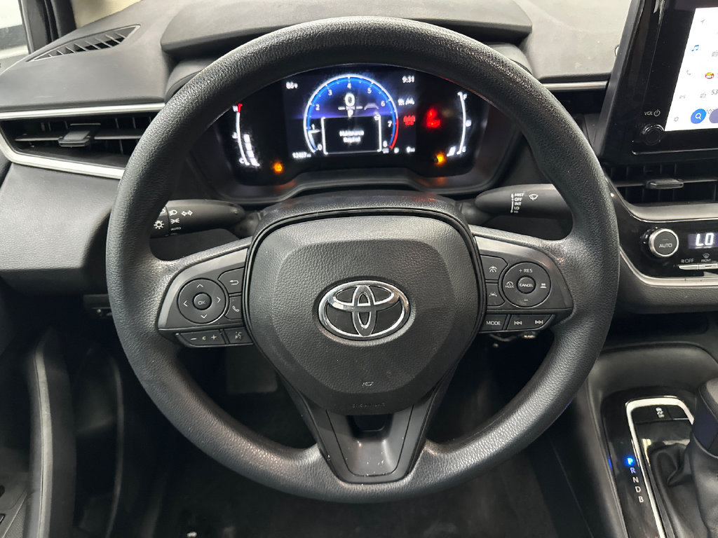 Used 2026 Toyota Corolla LE FWD image 17