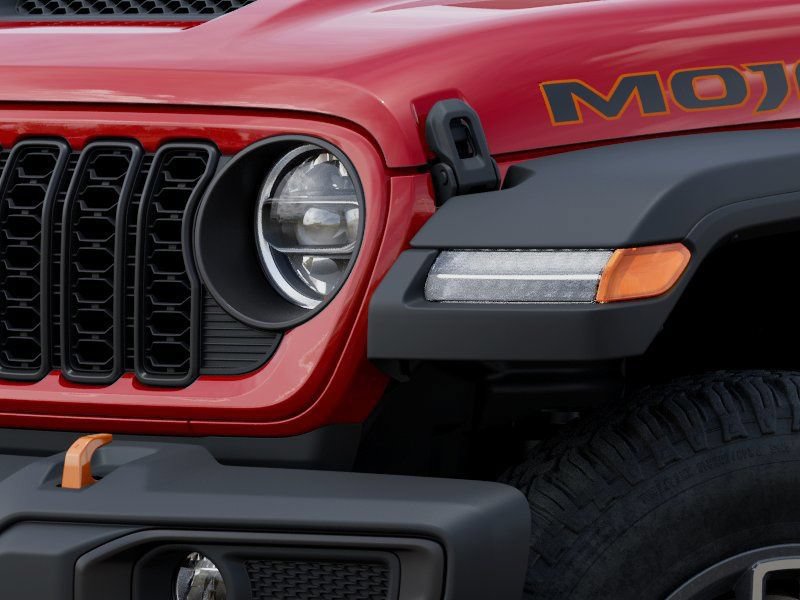 Used 2025 Jeep Gladiator Mojave w/ Convenience Group AWD/4WD image 13