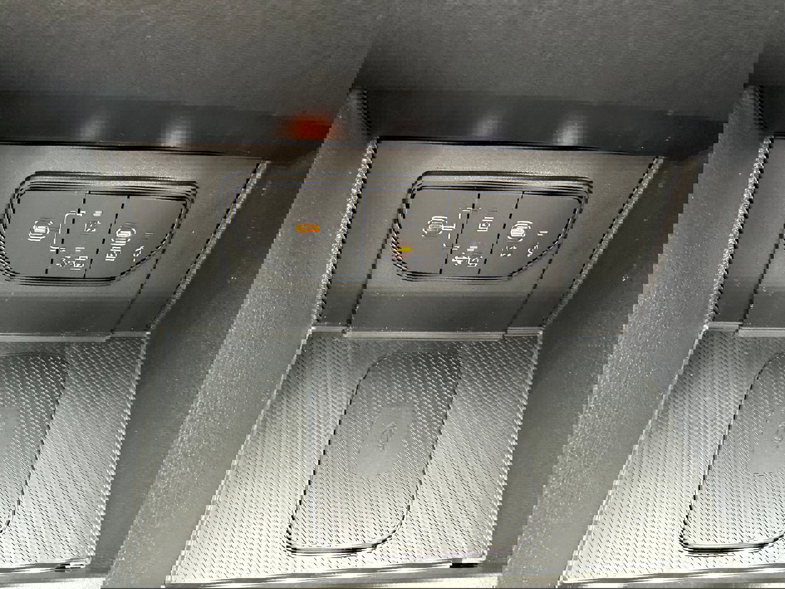 New 2026 Kia Sportage X-Line w/ X-Line Premium Package image 43