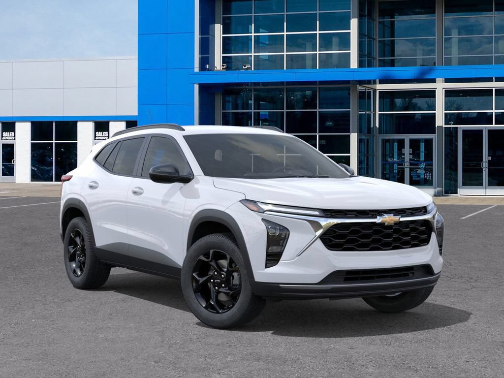 New 2026 Chevrolet Trax LT w/ Driver Confidence Package FWD image 8