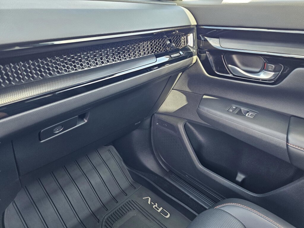 Certified 2023 Honda CR-V Sport Touring image 31