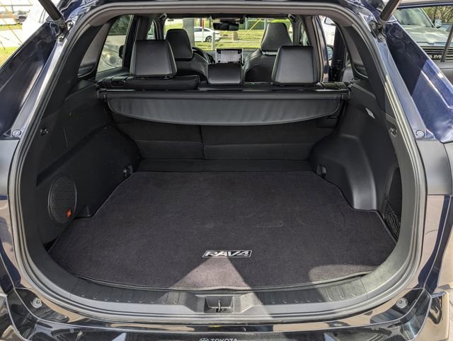 Used 2021 Toyota RAV4 XSE image 29