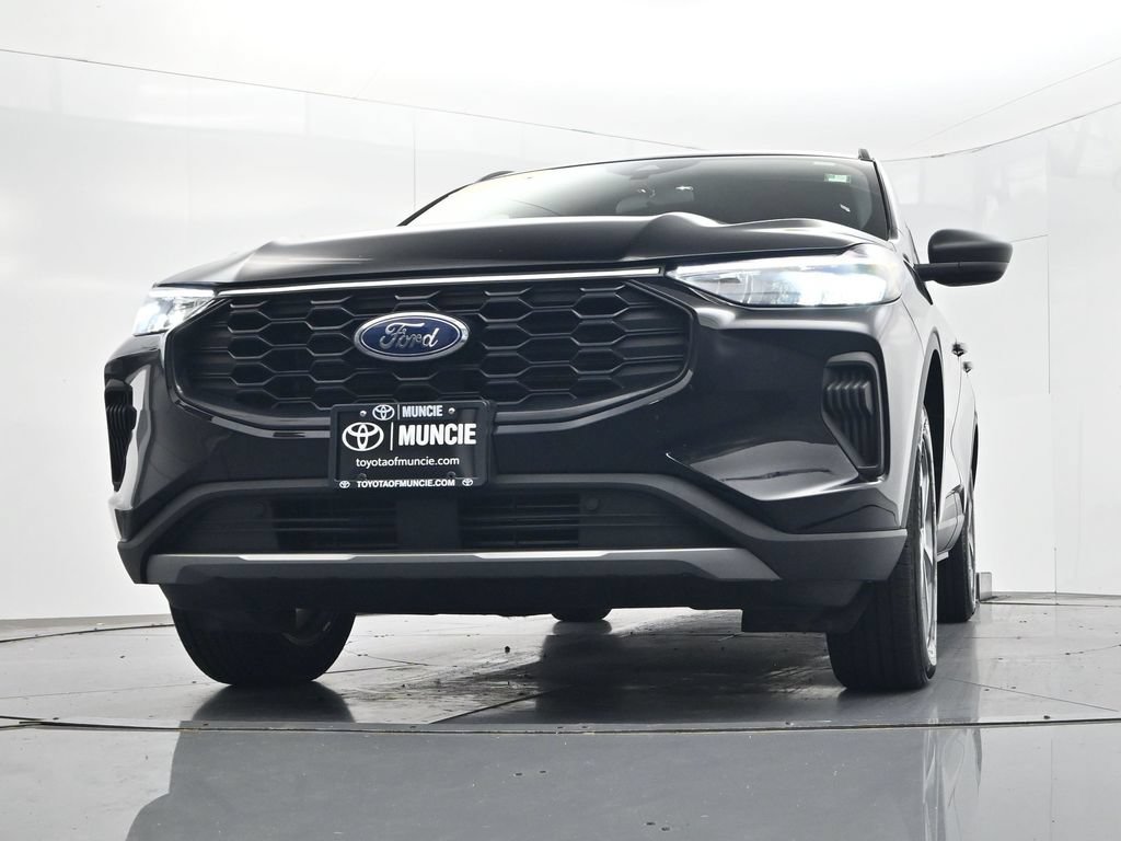 Used 2025 Ford Escape ST-Line AWD/4WD image 38