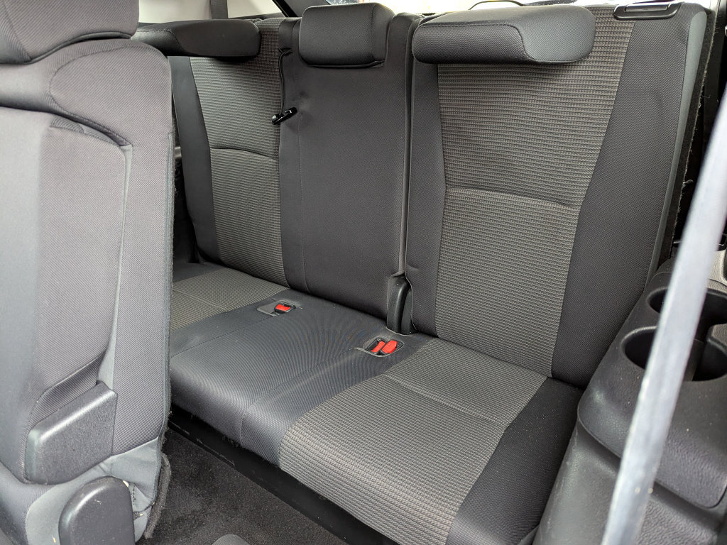Used 2021 Toyota Highlander LE AWD/4WD image 46