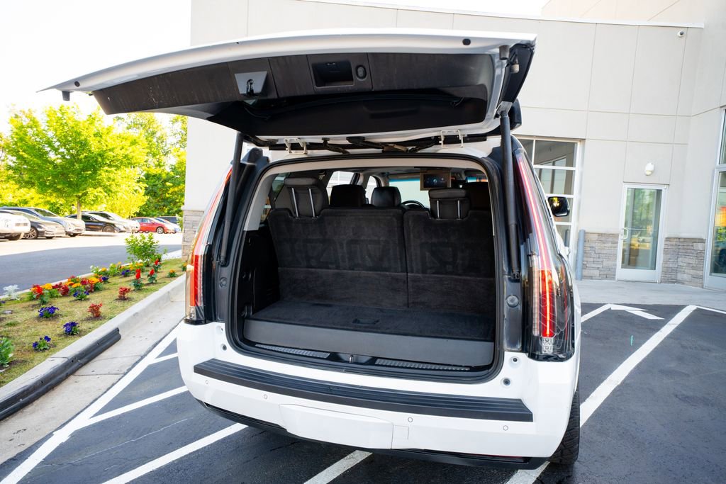 Used 2017 Cadillac Escalade Premium Luxury AWD/4WD image 53