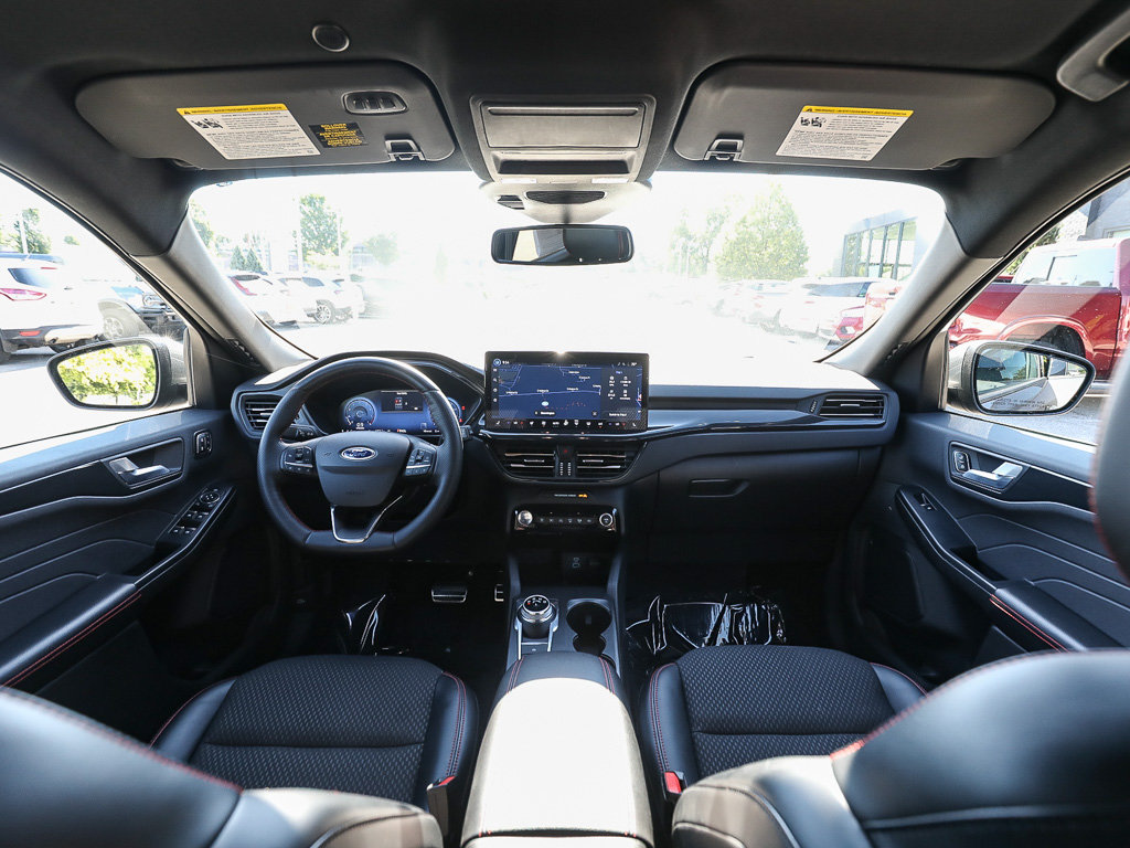 Used 2023 Ford Escape ST-Line Elite AWD/4WD image 25