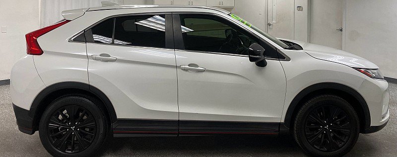 Used 2020 Mitsubishi Eclipse Cross LE image 4