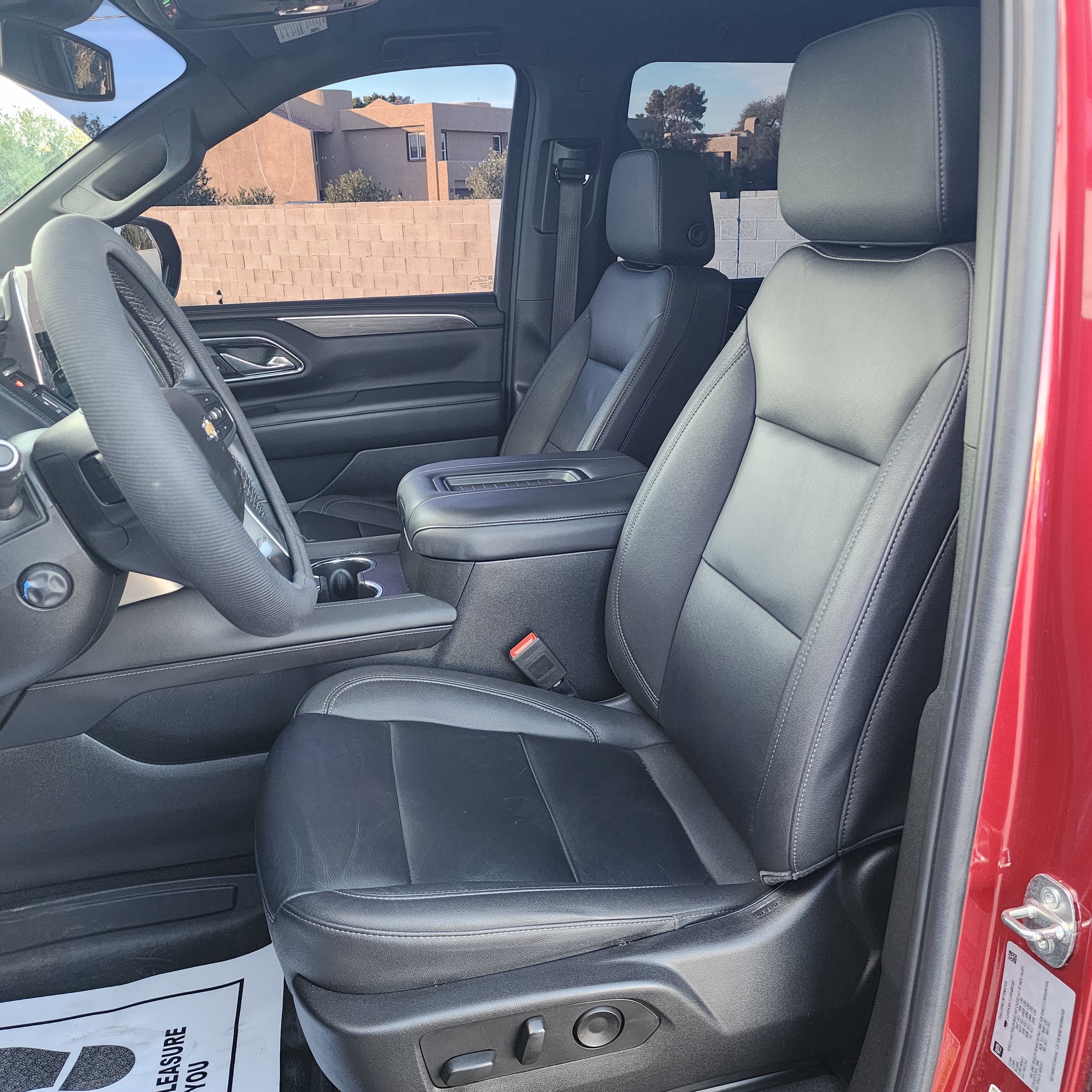 Used 2023 Chevrolet Tahoe LT w/ Luxury Package image 13