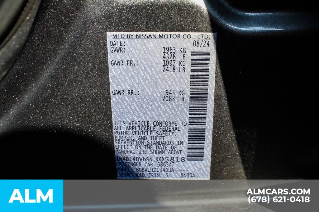 Used 2025 Nissan Altima 2.5 SV FWD image 40