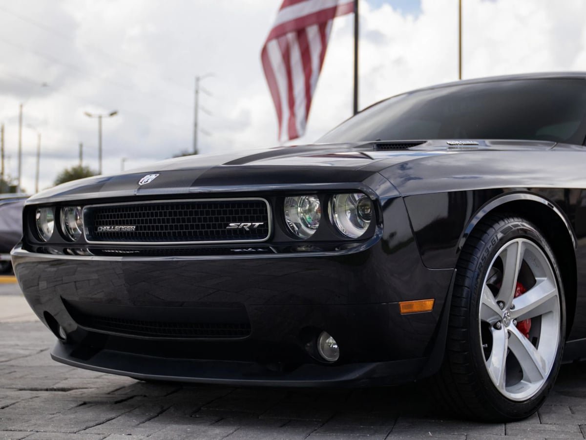Used 2008 Dodge Challenger SRT8 RWD image 8