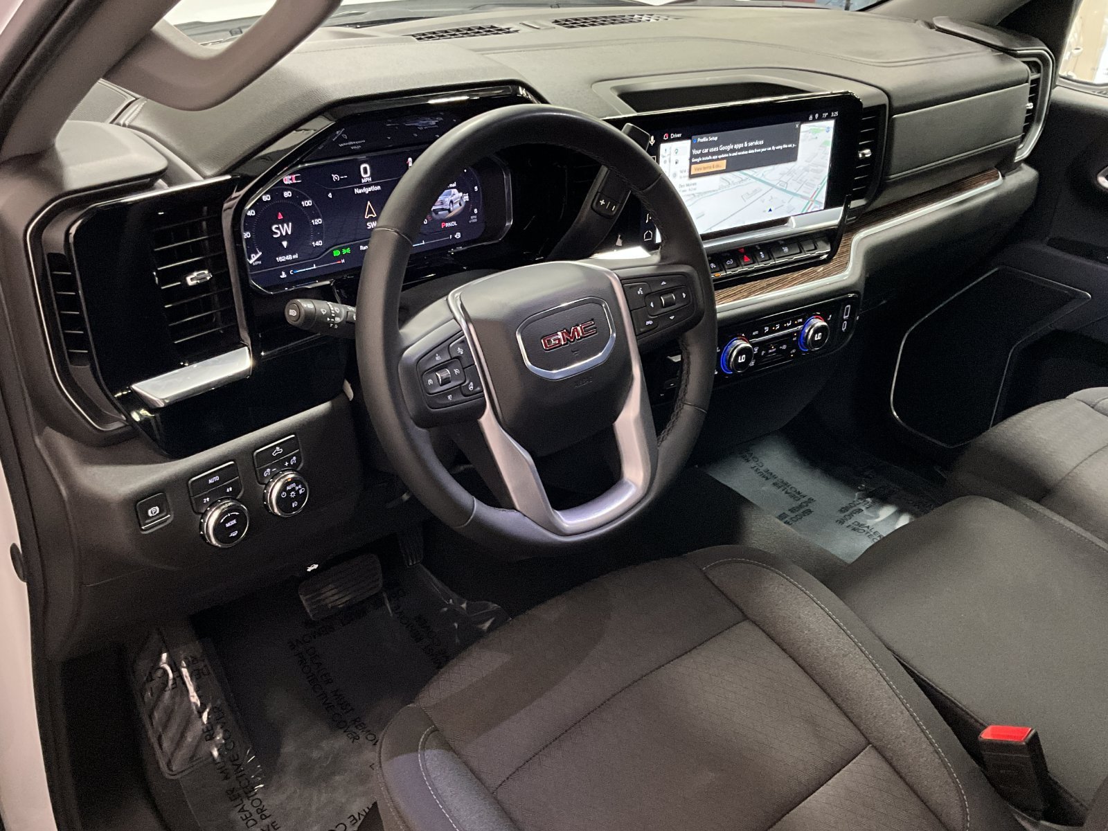 Used 2025 GMC Sierra 1500 Elevation AWD/4WD image 13
