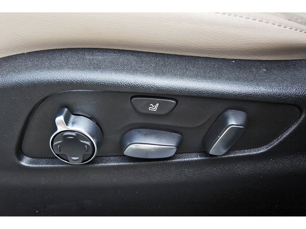 Certified 2024 Cadillac XT4 Premium Luxury w/ Technology Package image 27