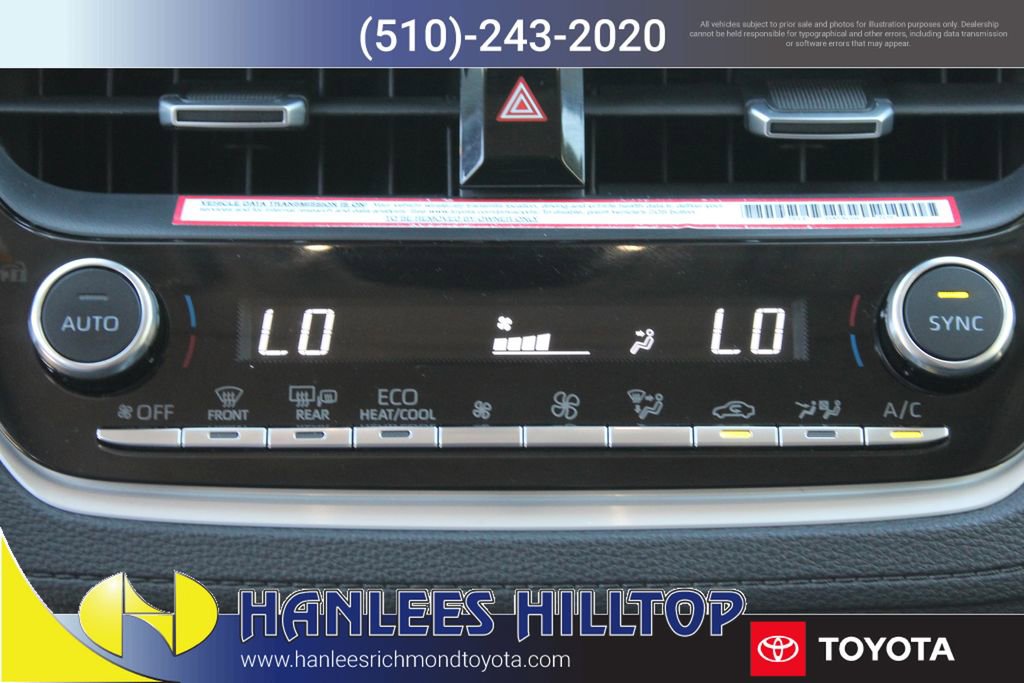 Used 2024 Toyota Corolla Cross XLE w/ Convenience Package FWD image 25