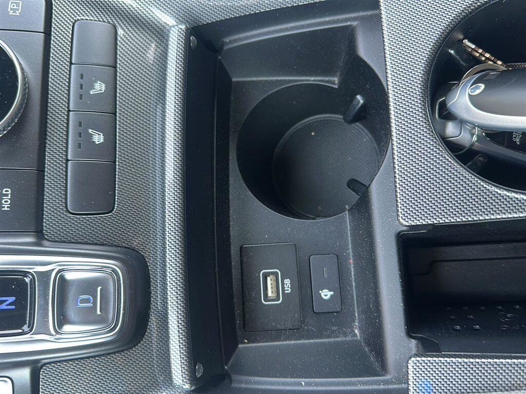 Certified 2023 Hyundai Santa Fe SEL AWD/4WD image 19