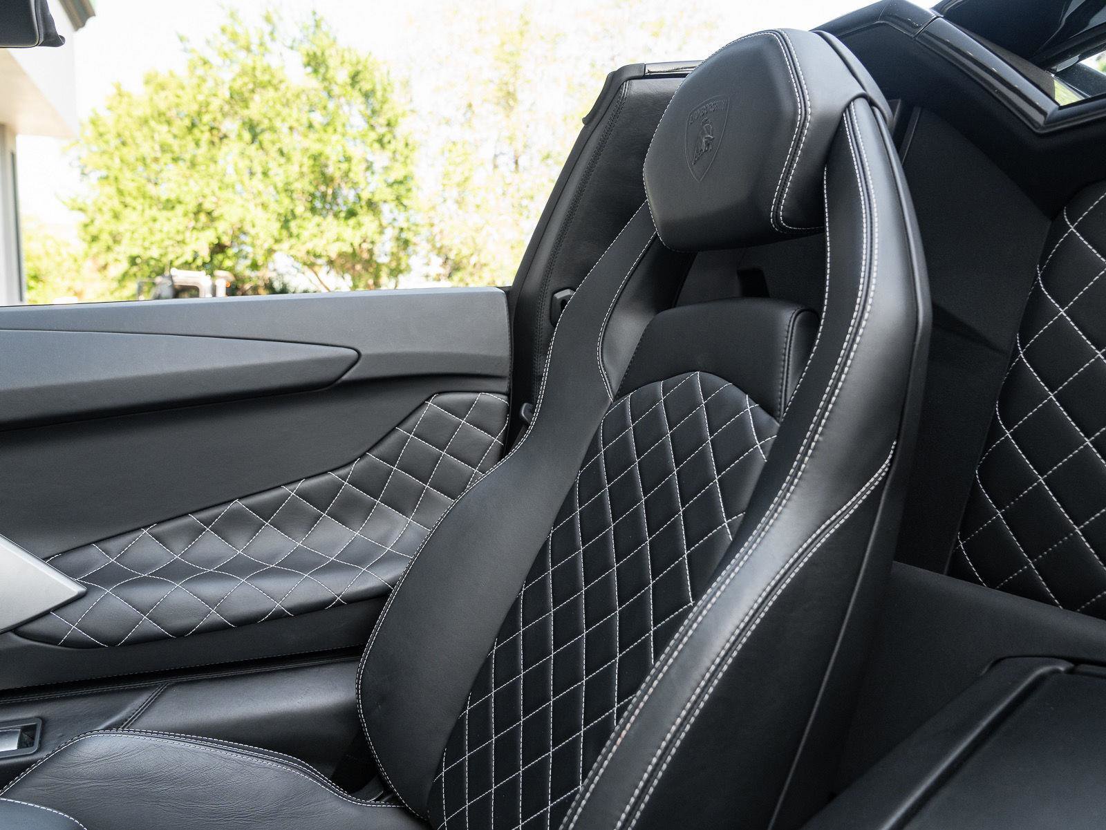 Used 2016 Lamborghini Aventador LP 700-4 AWD/4WD image 43