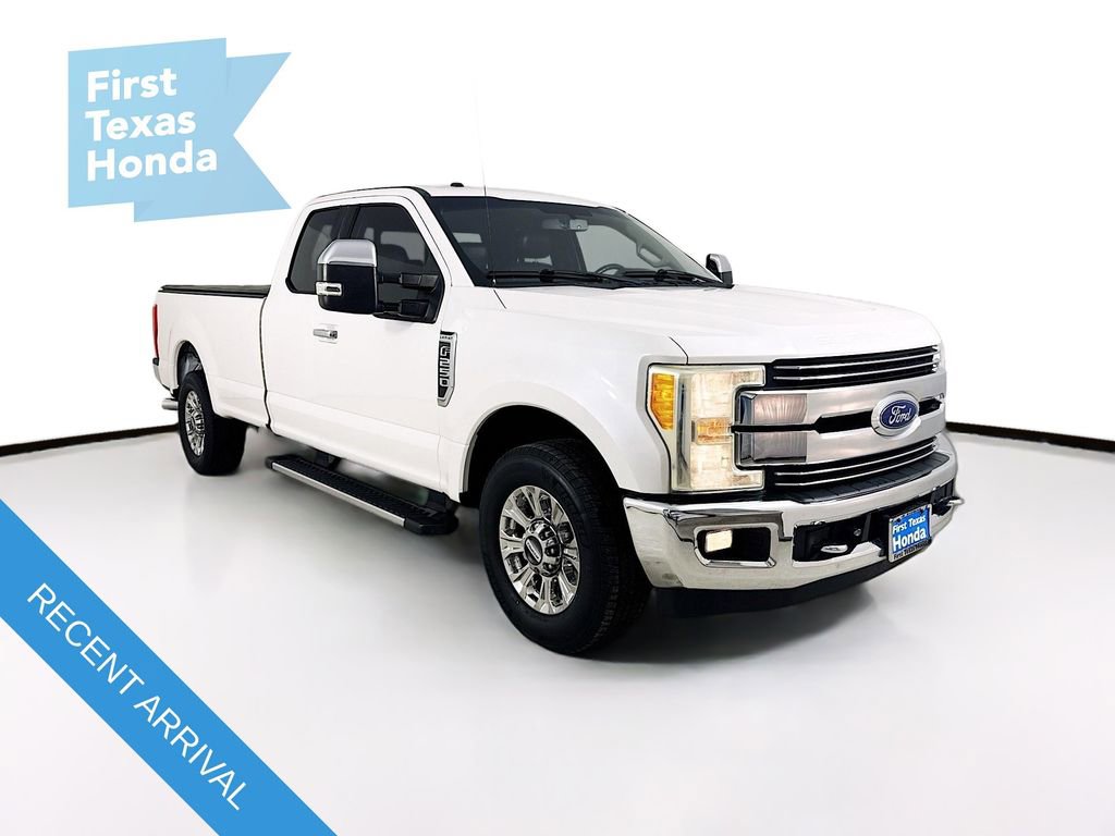 Used 2017 Ford F250 Lariat w/ Chrome Package image 1