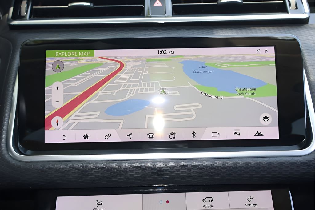 Used 2020 Land Rover Range Rover Velar S AWD/4WD image 24