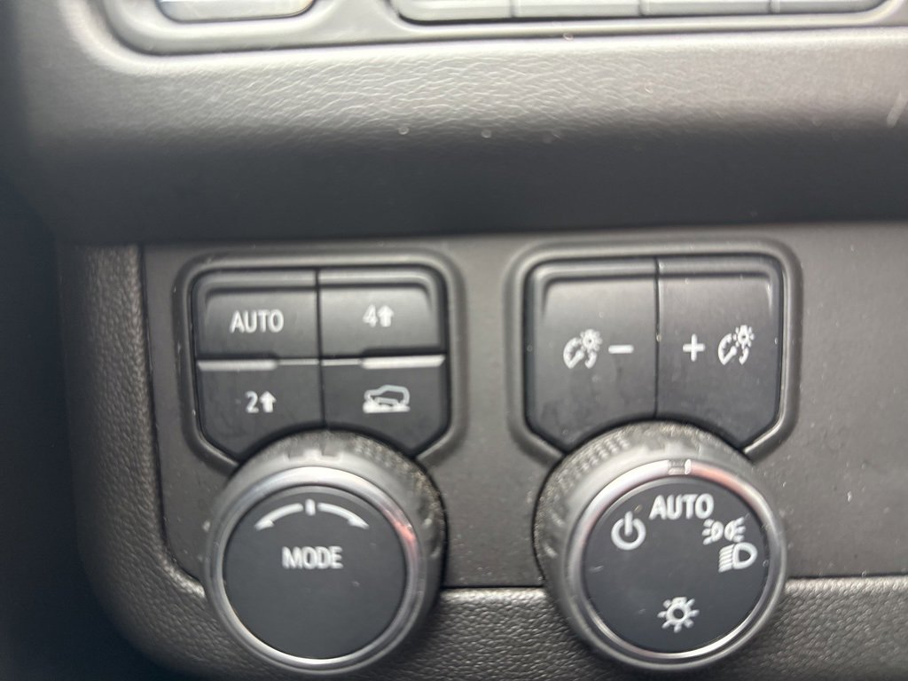 Used 2024 Chevrolet Tahoe LT image 15