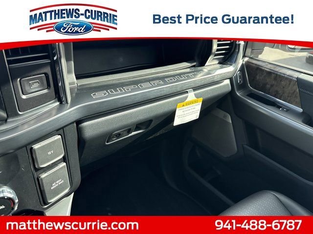 New 2026 Ford F250 Lariat w/ Black Appearance Package image 27