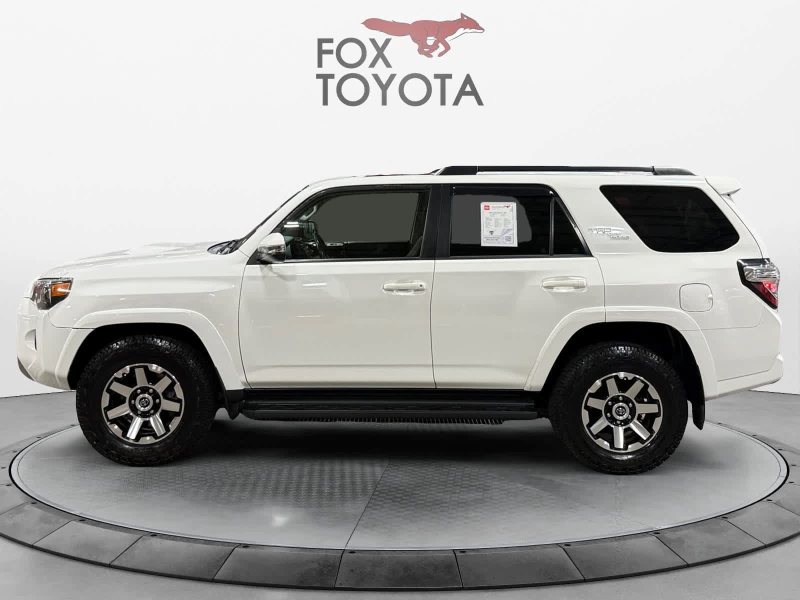 Used 2020 Toyota 4Runner TRD Off-Road Premium w/ Moonroof Package AWD/4WD image 3