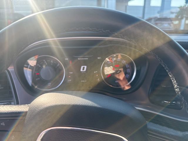 Used 2022 Dodge Challenger R/T Scat Pack RWD image 5