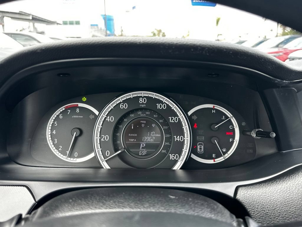 Used 2013 Honda Accord LX image 23