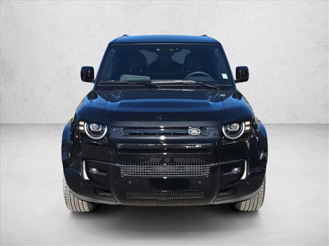 New 2026 Land Rover Defender 110 X-Dynamic SE image 2