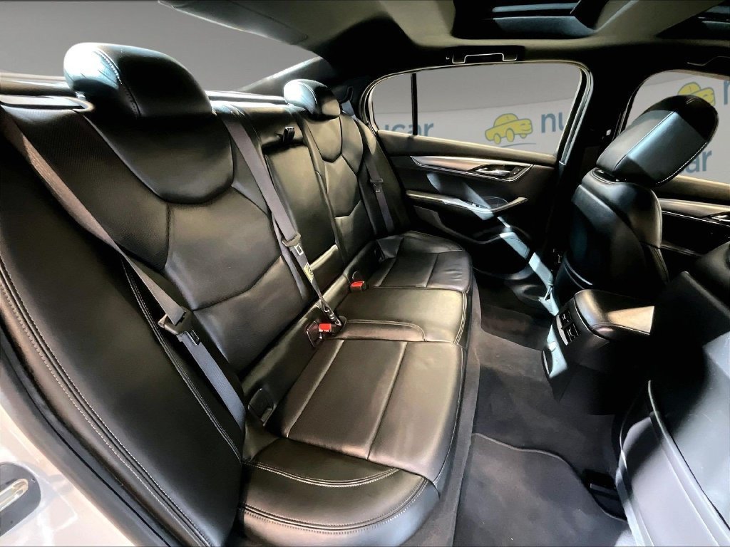 Used 2023 Cadillac CT5 Luxury AWD/4WD image 16
