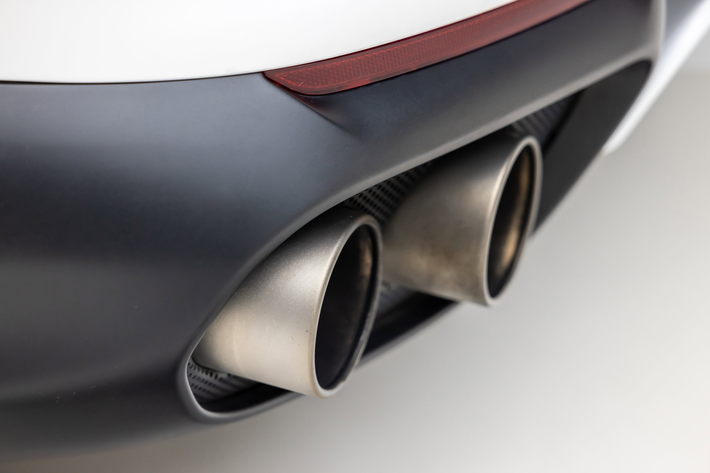 Certified 2019 Ferrari 812 Superfast image 79