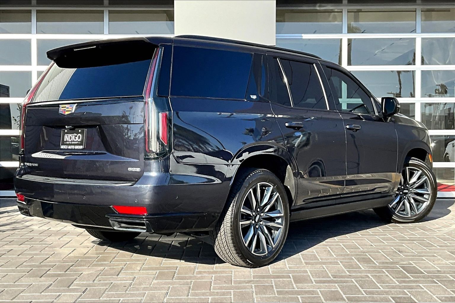 Used 2023 Cadillac Escalade Sport Platinum AWD/4WD image 13