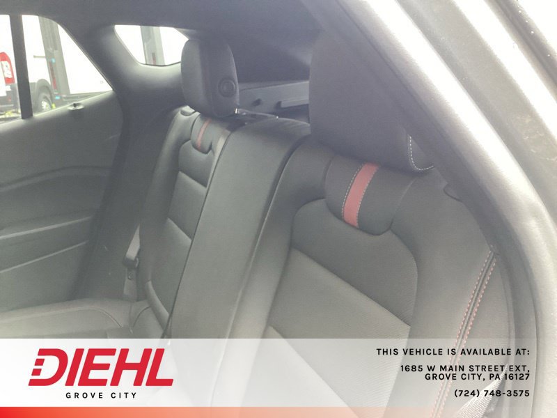 Used 2025 Chevrolet Trax RS w/ Driver Confidence Package FWD image 14