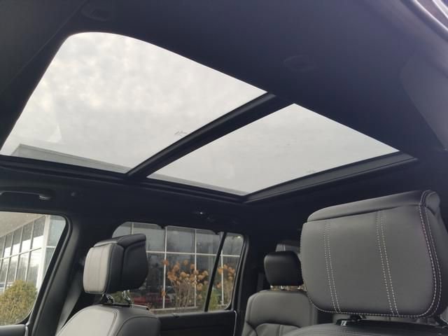 New 2024 Jeep Grand Wagoneer Series I image 7