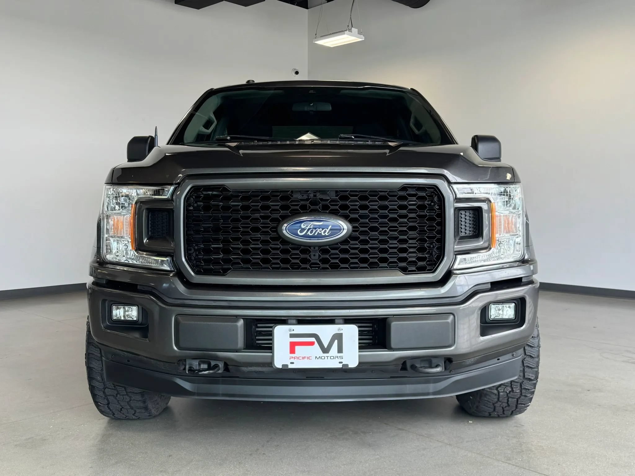 Used 2019 Ford F150 XL w/ Equipment Group 101A Mid AWD/4WD image 2