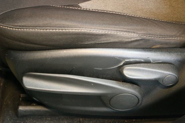 Used 2014 Jeep Cherokee Sport w/ Cold Weather Group image 19