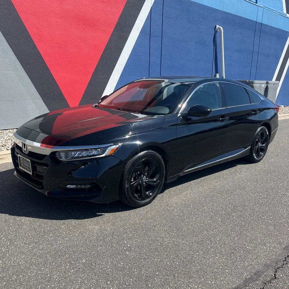 Used 2019 Honda Accord EX image 1