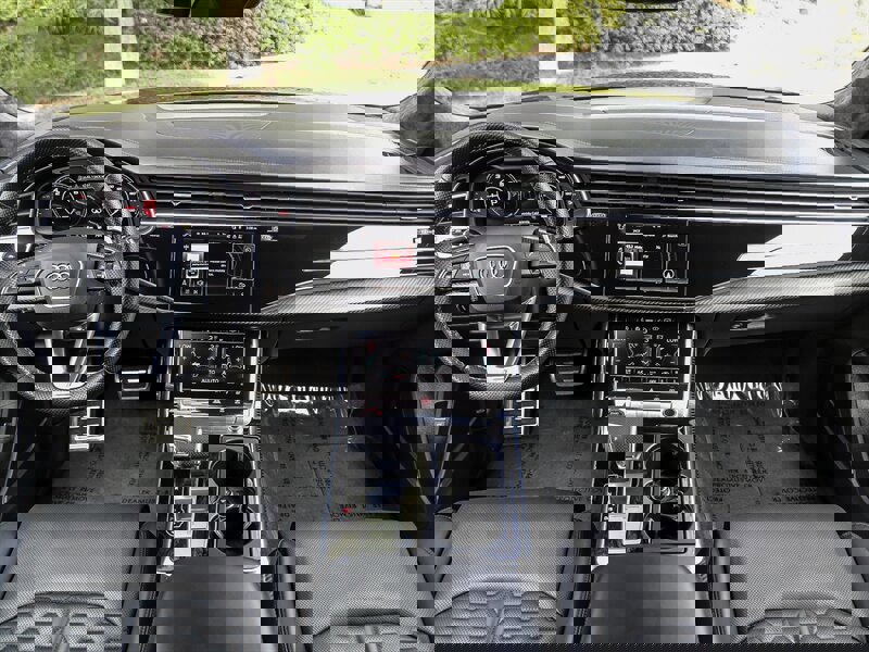 Used 2022 Audi RS Q8 image 16
